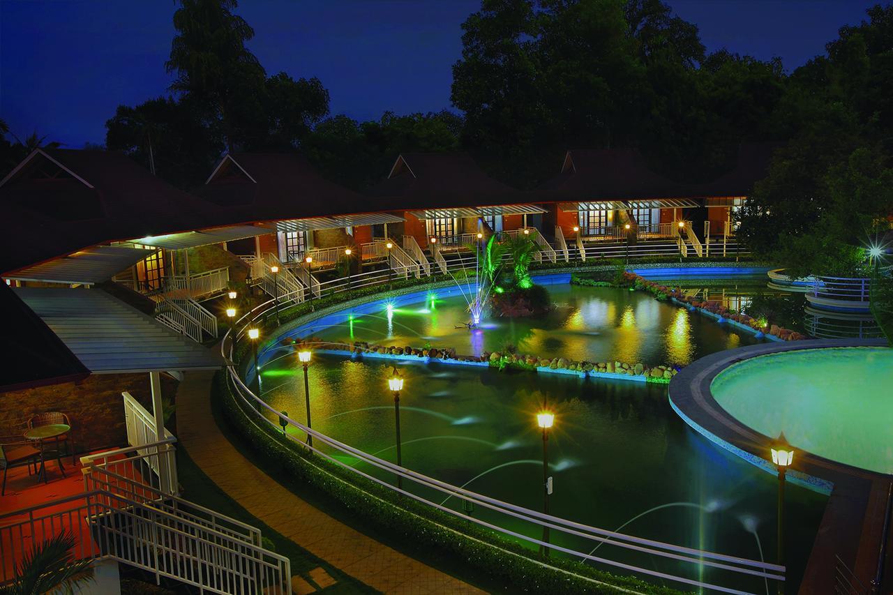 Wetzlar Resorts & Hotels, Cochin Muvattupuzha Bagian luar foto